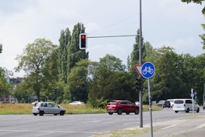 Der Mindestabstand zur Ampel sollte so groß sein, dass man diese gut einsehen kann.